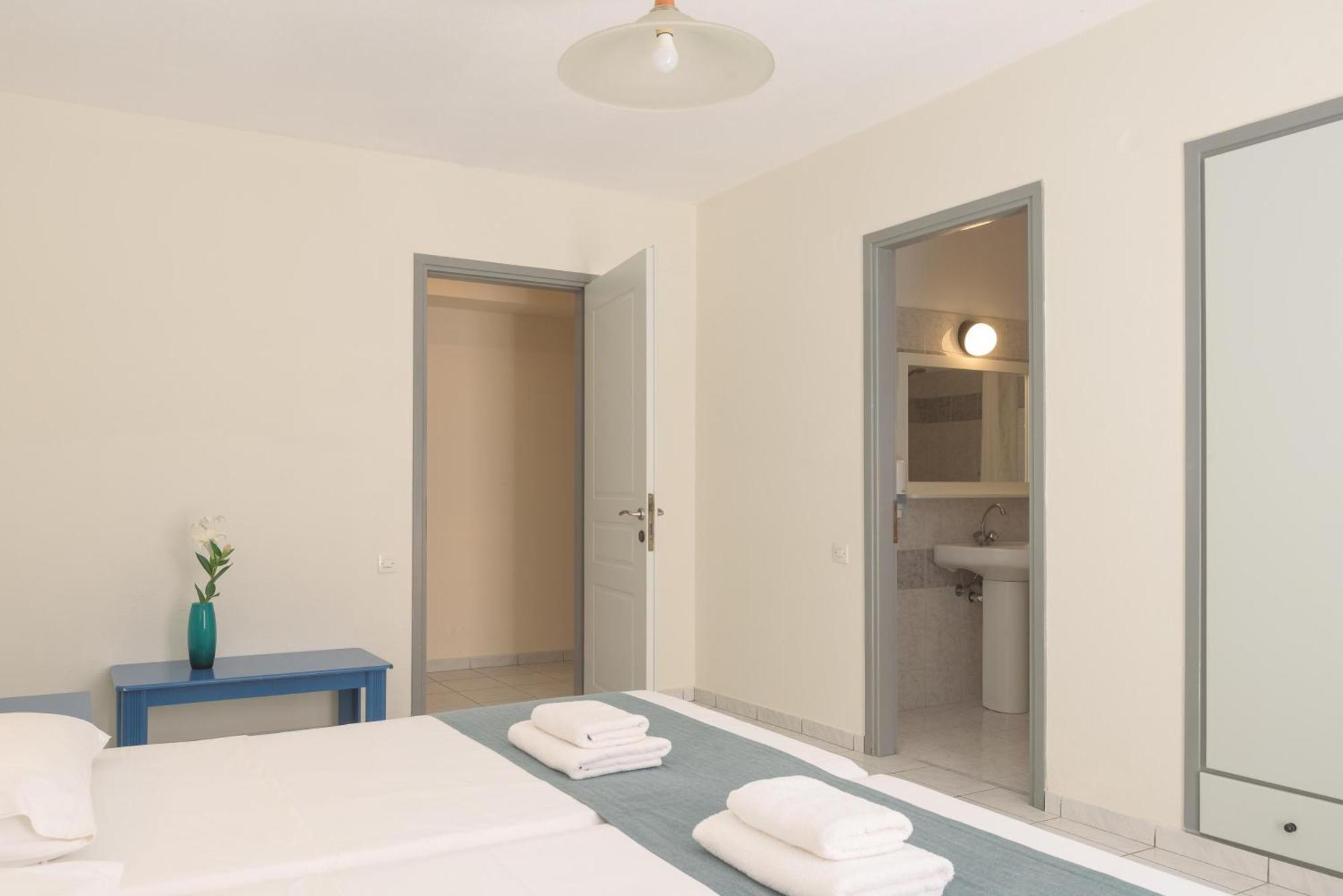 Standard Double or Twin Room with Balcony,1535193682:JPEG