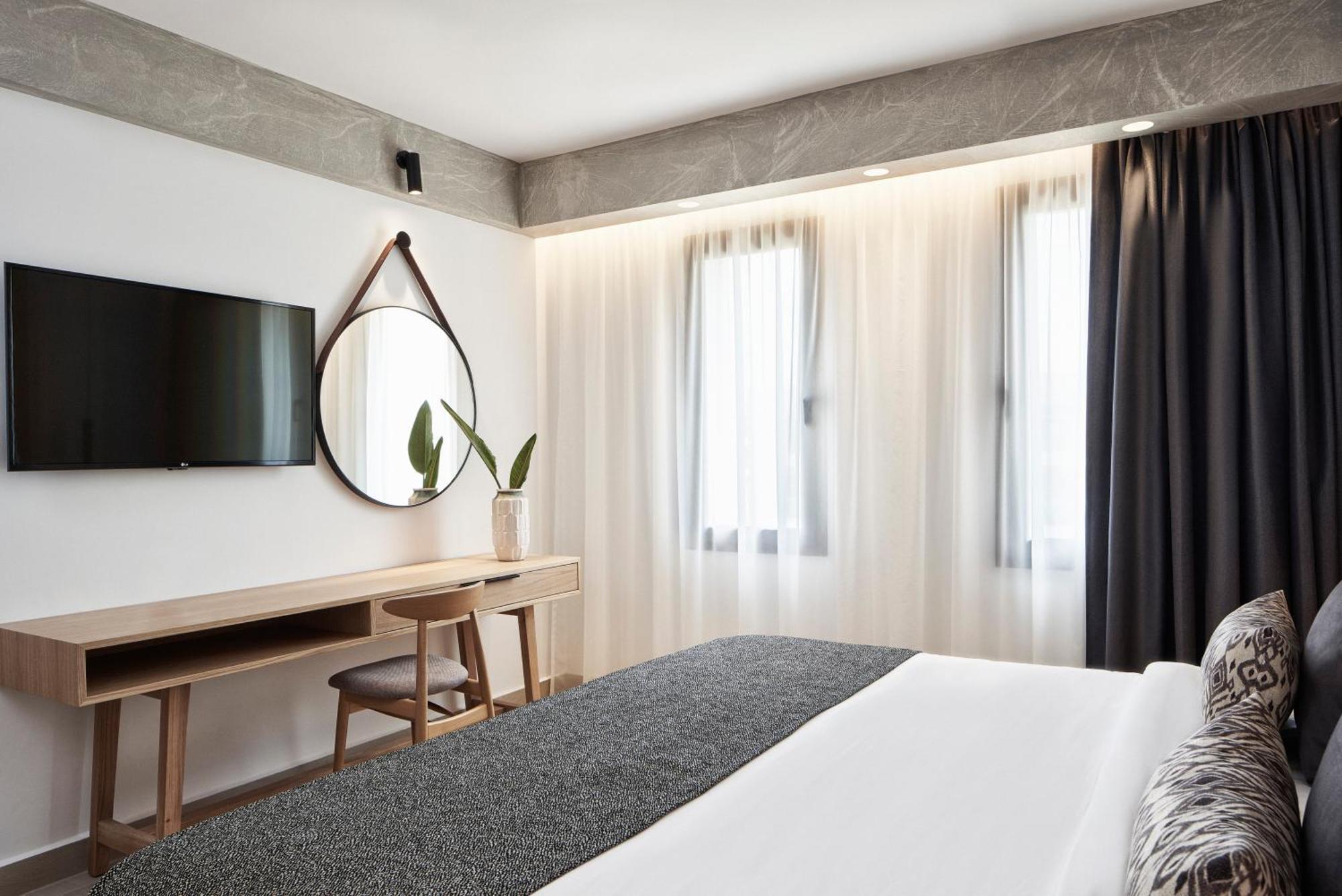 Suite Inland View