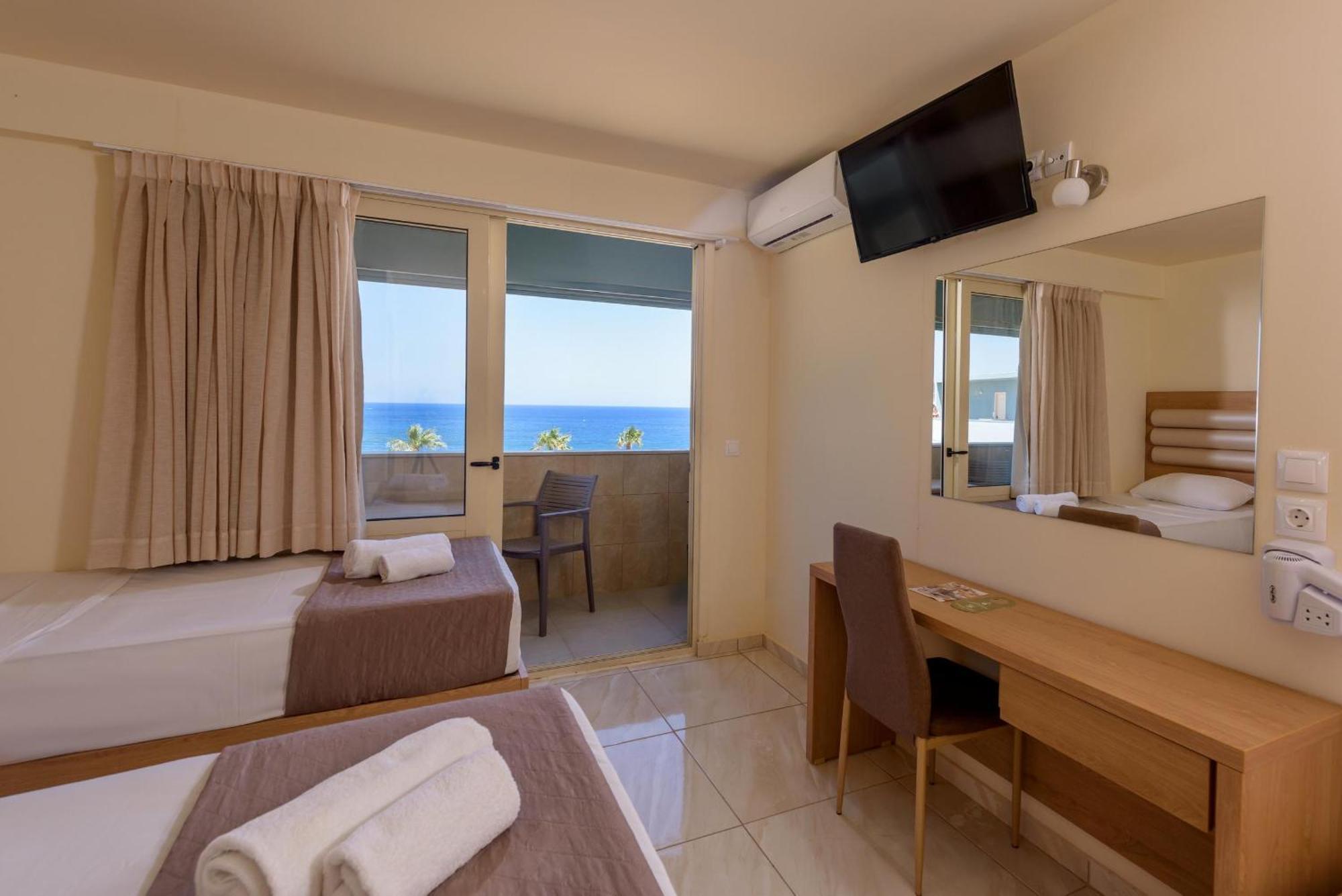 Quadruple Room Sea View