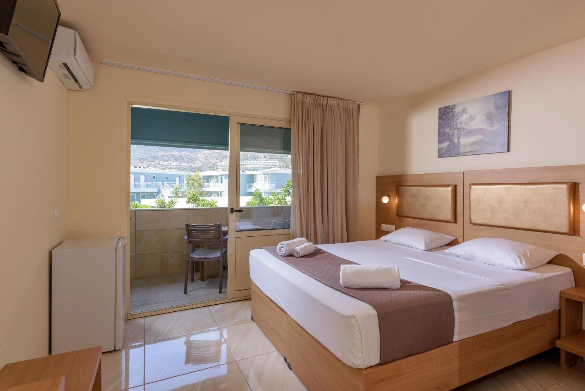 Double Room Garden View