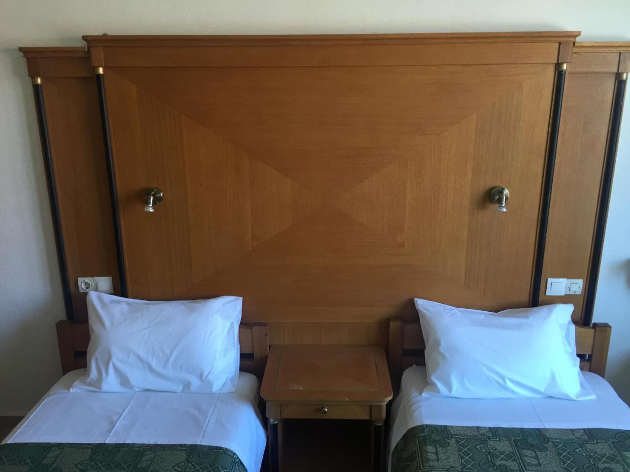 Studio - Upper Floor (2 Adults)