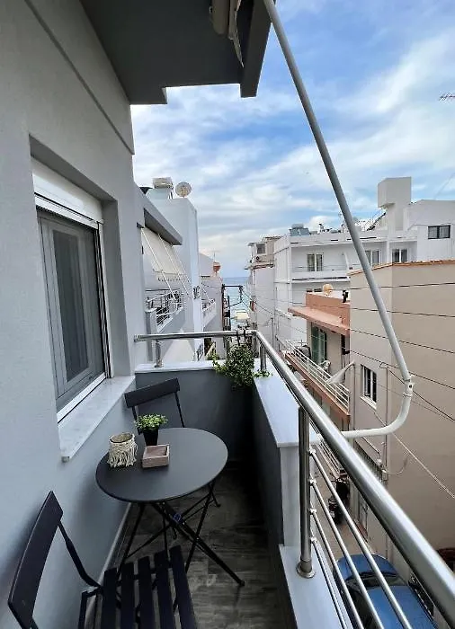 Joan'S Boho Apartment-1