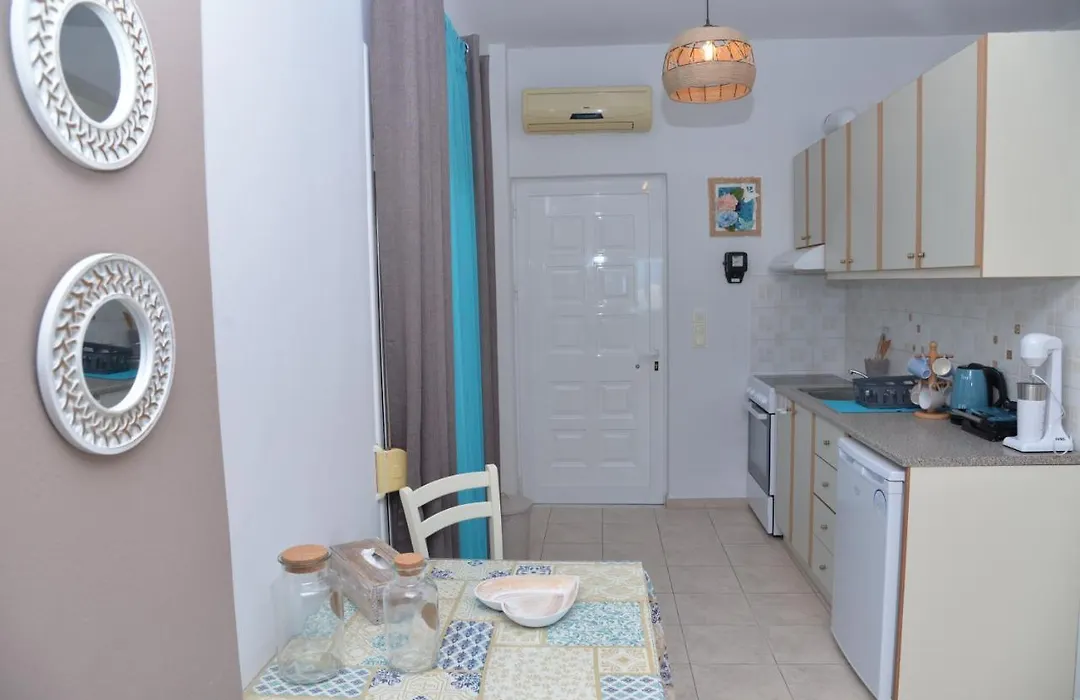 Sunny Rooms-1
