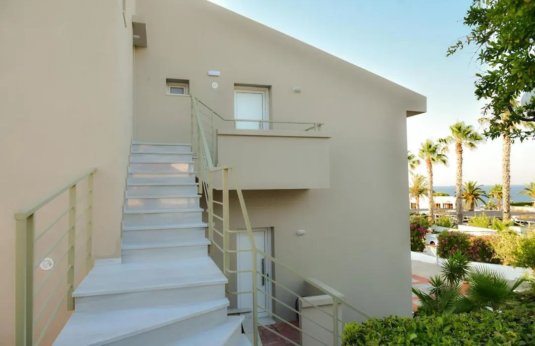 Golden Dream Apartments-1