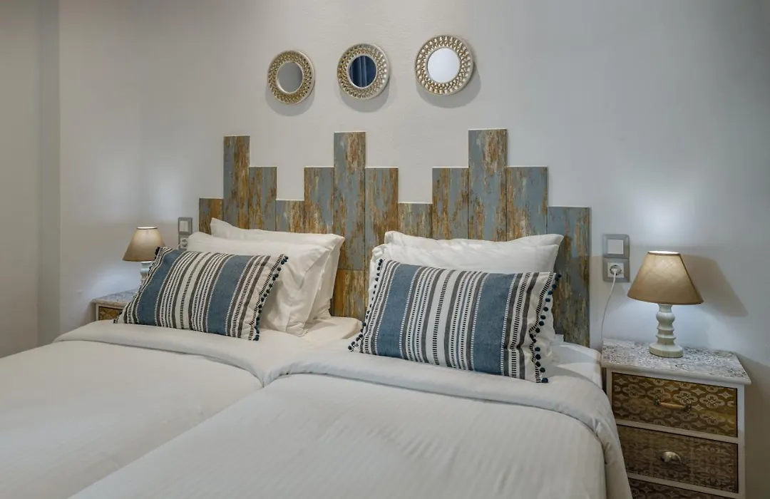 Semes Luxury Apts By Estia-1