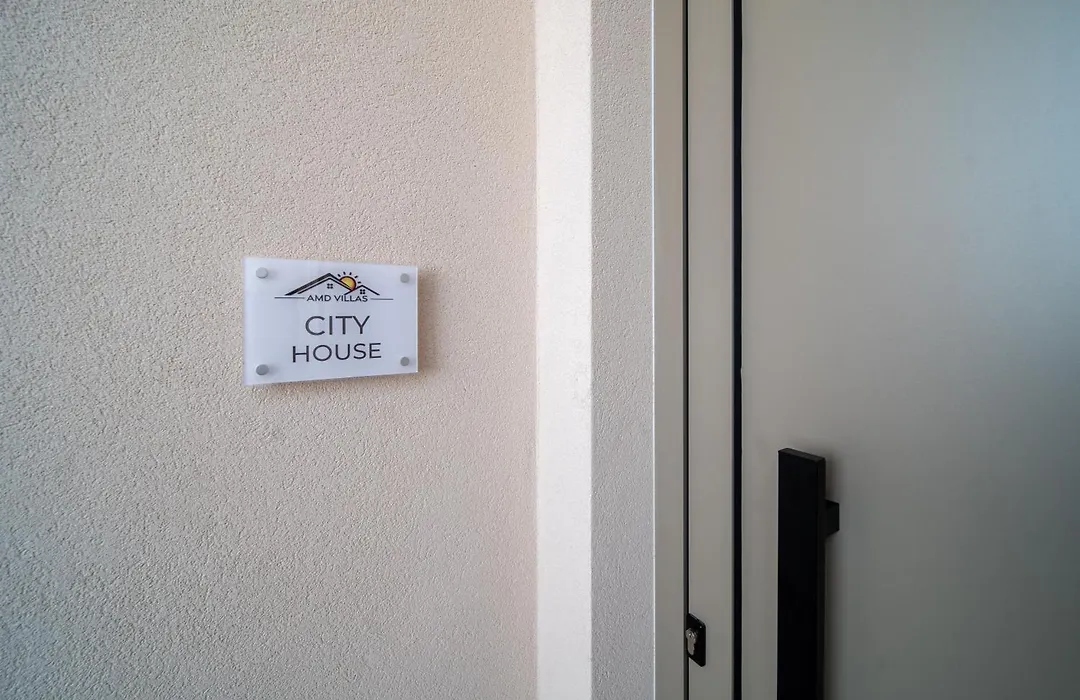 City House - Hersonissos Center - Sleeps 8-1