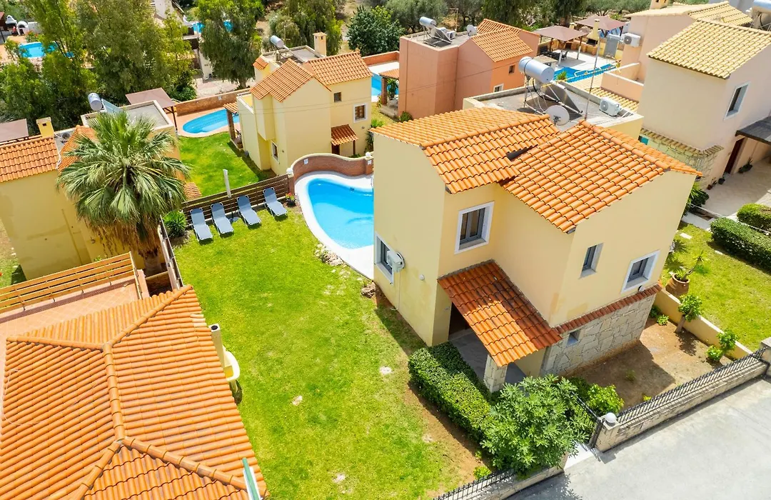 Renia'S Villas-1