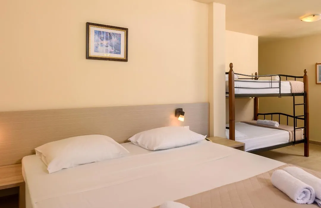 Eri Beach & Village Hotel-1