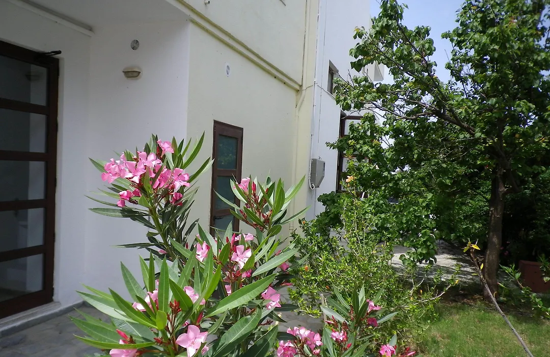 Mastorakis Hotel And Studios-1