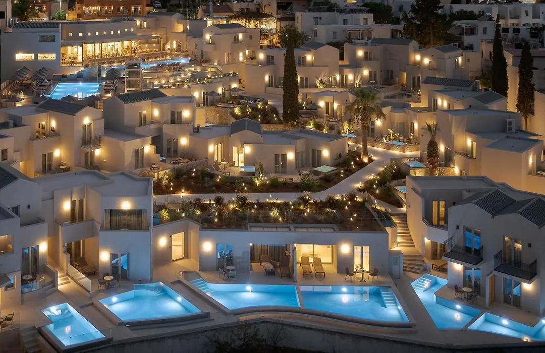 Galaxy Suites Boutique Resort (Adults Only)-1