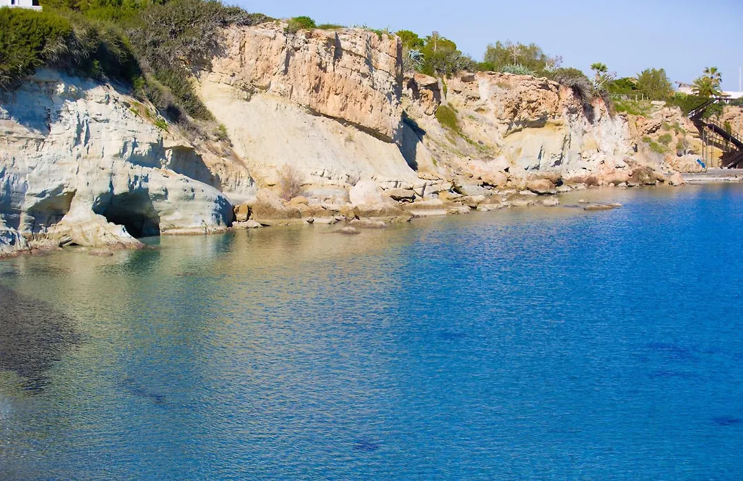 Almyra Seaside Villa With Private Pool - Sleeps 9-1