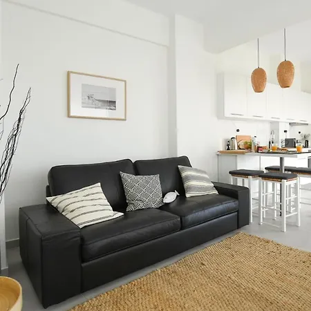 Ammos Suite-2