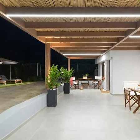Blue Coast Garden Apartments-3