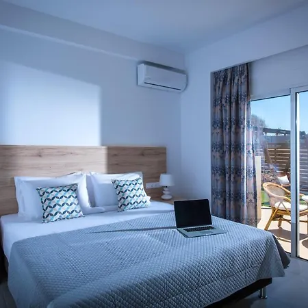 Mare Beach Villa-3