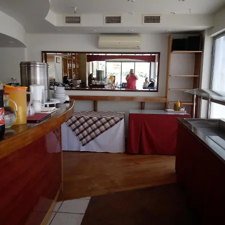 Athina Inn-2