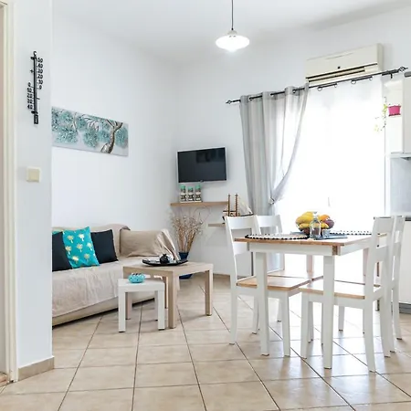 Serenity Seaside Apartment In Anissaras-2