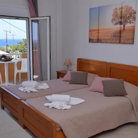 Sunny Rooms-2