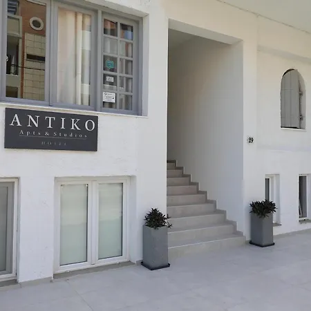 Antiko Apts & Studios-3