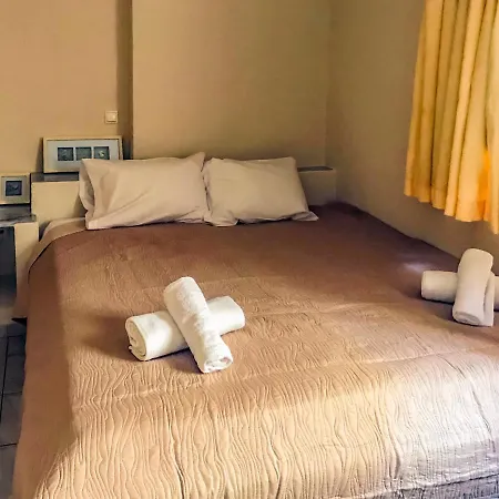 Chc Ares Apartments-2