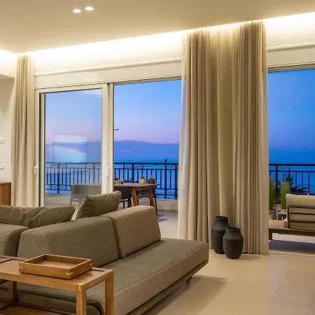 Zuzu Riviera Living-3