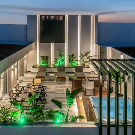 Maison Aqua Suite With Private Mini Pool Jacuzzi-3