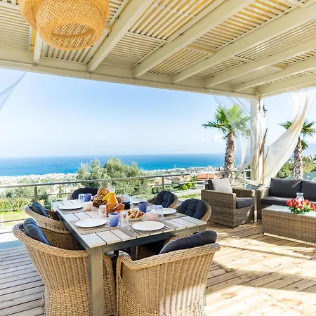 Royal Hill Villa - Private Pool - Sleeps 8-3