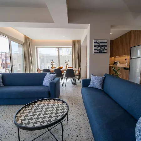 City House - Hersonissos Center - Sleeps 8-2