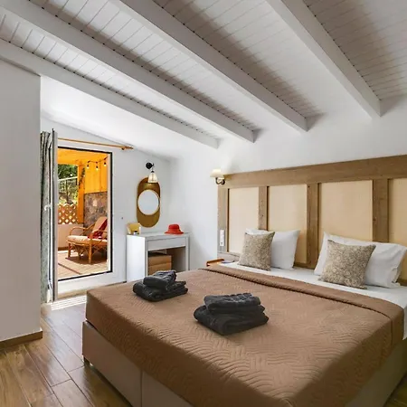 Villa Alpha By Villa Plus-3