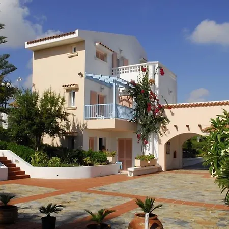 Golden Dream Apartments-2