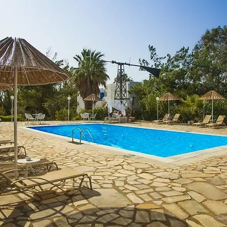 Home Hotel (Adults Only)-3