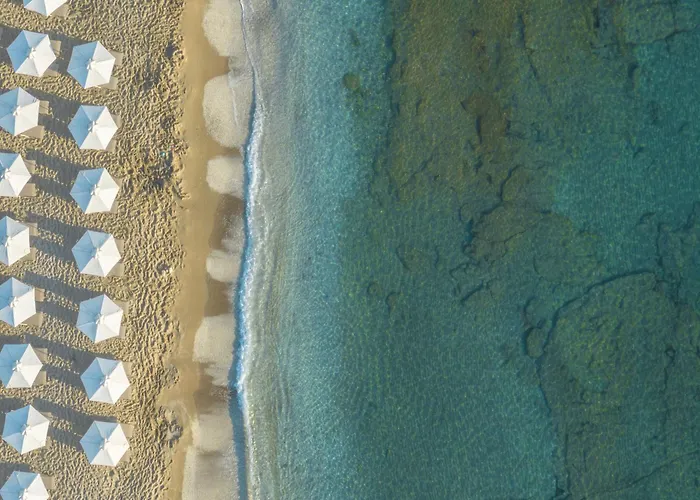 Hoteles de Lujo en Hersonissos (Crete) cerca de Parque Acuático Acqua Plus